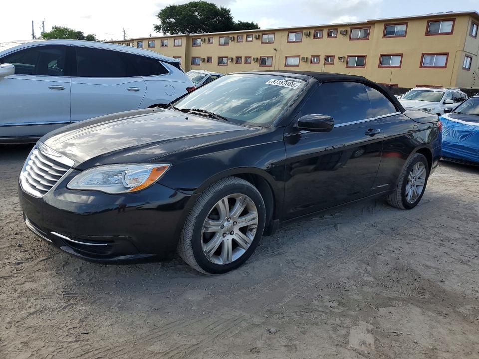 2014 Chrysler 200 VIN 1C3BCBEG6EN151974 COPART salvage auction — FRONT END, Fl - Certificate Of Title, sold $10 on 2026-07-17 (photo 1)