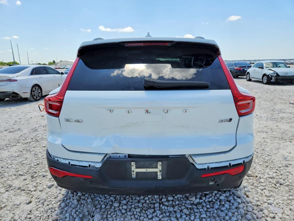 2023 Volvo Xc40 VIN YV4L12UW5P2952508 COPART salvage auction — REAR END, TX - SALVAGE VEHICLE TITLE, sold $12,900 on 2026-08-20 (photo 6)