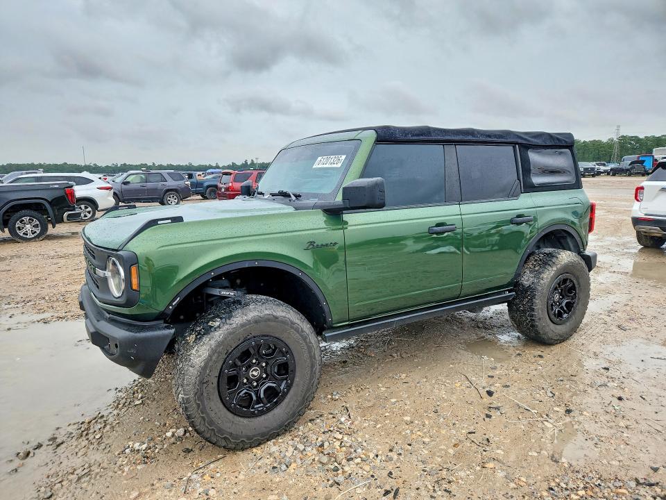 2022 Ford Bronco VIN 1FMEE5DH2NLA80763 COPART salvage auction — SIDE, Tx - Salvage Vehicle Title, sold $20,300 on 2026-07-28 (photo 1)