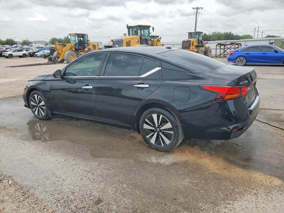 2021 Nissan Altima VIN 1N4BL4DV6MN417618 COPART salvage auction — MINOR DENT/SCRATCHES, TX - CERTIFICATE OF TITLE, sold $5,100 on 2026-07-22 (photo 2)