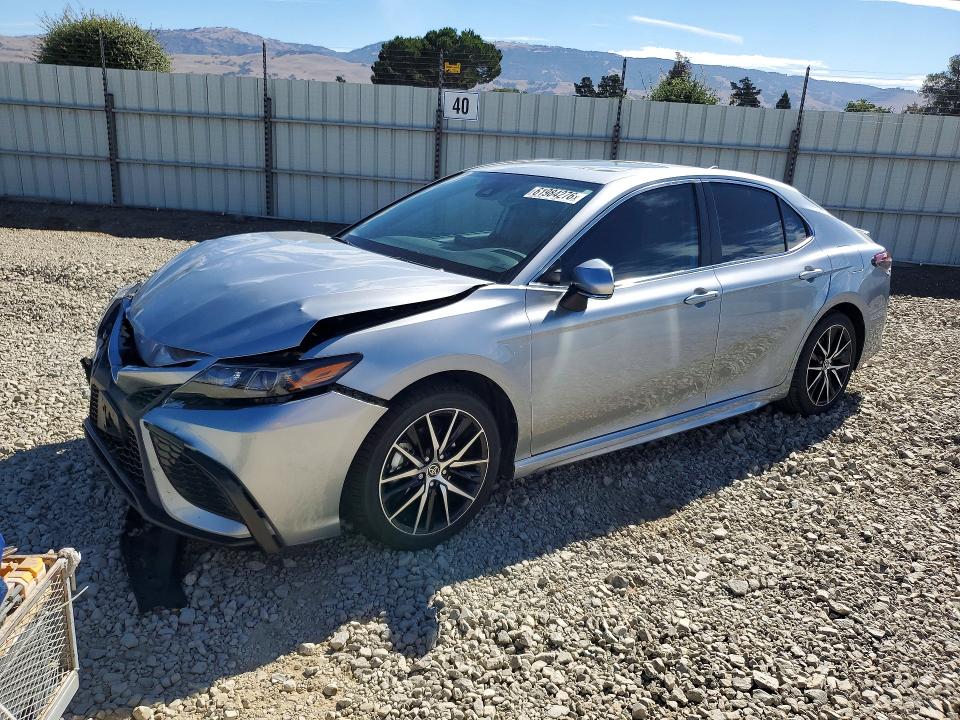 2024 Toyota Camry solara VIN 4T1S31AK5RU067975 — COPART salvage auction photo