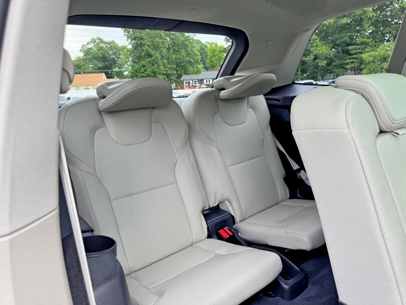 2021 Volvo Xc90 VIN YV4BR0CK9M1700107 COPART salvage auction — MINOR DENT/SCRATCHES, Nh - Certificate Of Title, sold $10,200 on 2026-07-15 (photo 8)