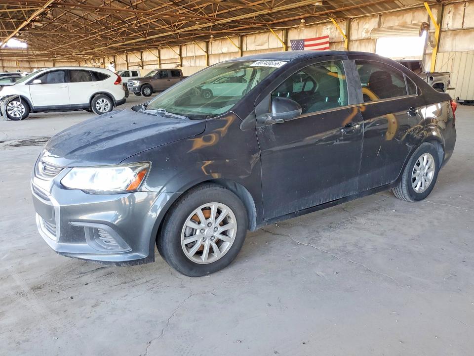 2019 Chevrolet SONIC VIN 1G1JD5SB0K4117165 COPART salvage auction — MINOR DENT/SCRATCHES, AZ - CERTIFICATE OF TITLE, sold $1,750 on 2026-08-03 (photo 1)