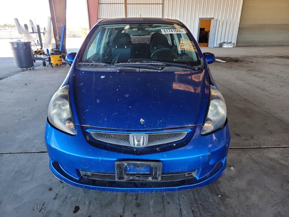 2008 Honda Fit VIN JHMGD38408S017634 COPART salvage auction — FRONT END, CA - DIS/DLR/EXP APP FOR DUP CLEAN, sold $600 on 2026-07-27 (photo 5)
