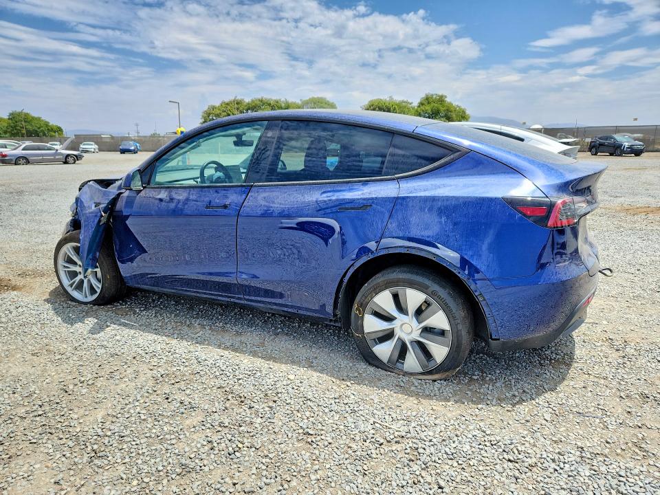 2022 Tesla Model y VIN 7SAYGDEE3NA006734 COPART salvage auction — FRONT END, Ca - Salvage Certificate, sold $5,200 on 2026-07-28 (photo 2)