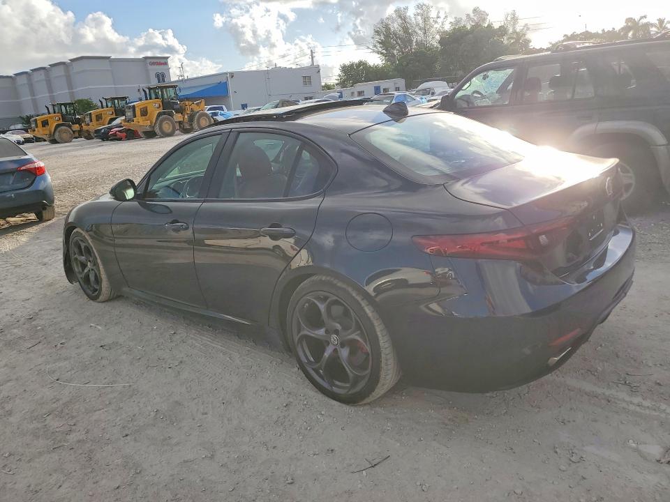 2017 Alfa romeo Giulia VIN ZARFAECN9H7539933 COPART salvage auction — FRONT END, Fl - Cert Of Title-Rebuilt (P), sold $1,650 on 2026-08-04 (photo 2)