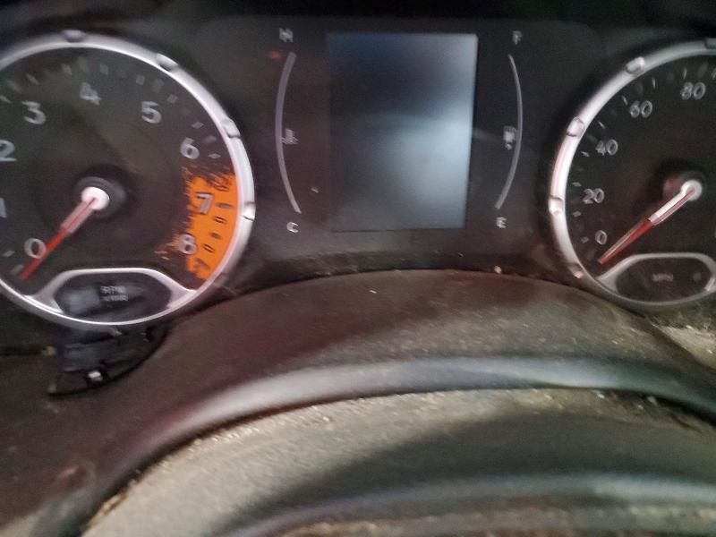 2017 Jeep Renegade VIN ZACCJBBB5HPF50739 COPART salvage auction — FRONT END, Ny - Mv-907A Salvage Certificate, sold $475 on 2026-08-17 (photo 9)