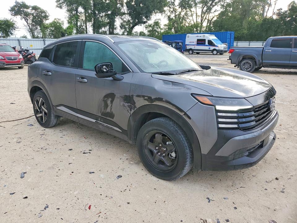 2026 Nissan Kicks VIN 3N8AP6CE8TL361448 COPART salvage auction — SIDE, FL - CERTIFICATE OF TITLE, sold $7,300 on 2026-07-22 (photo 4)