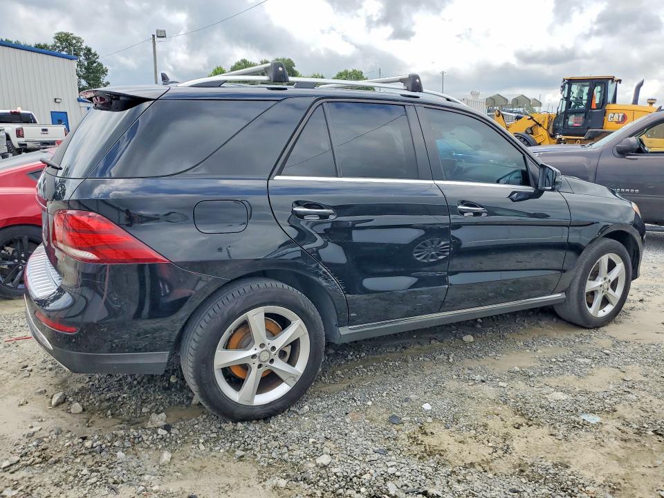 2016 Mercedes-benz Gle VIN 4JGDA5JB4GA686085 COPART salvage auction — MINOR DENT/SCRATCHES, Ca - Certificate Of Title, sold $5,100 on 2026-07-27 (photo 3)