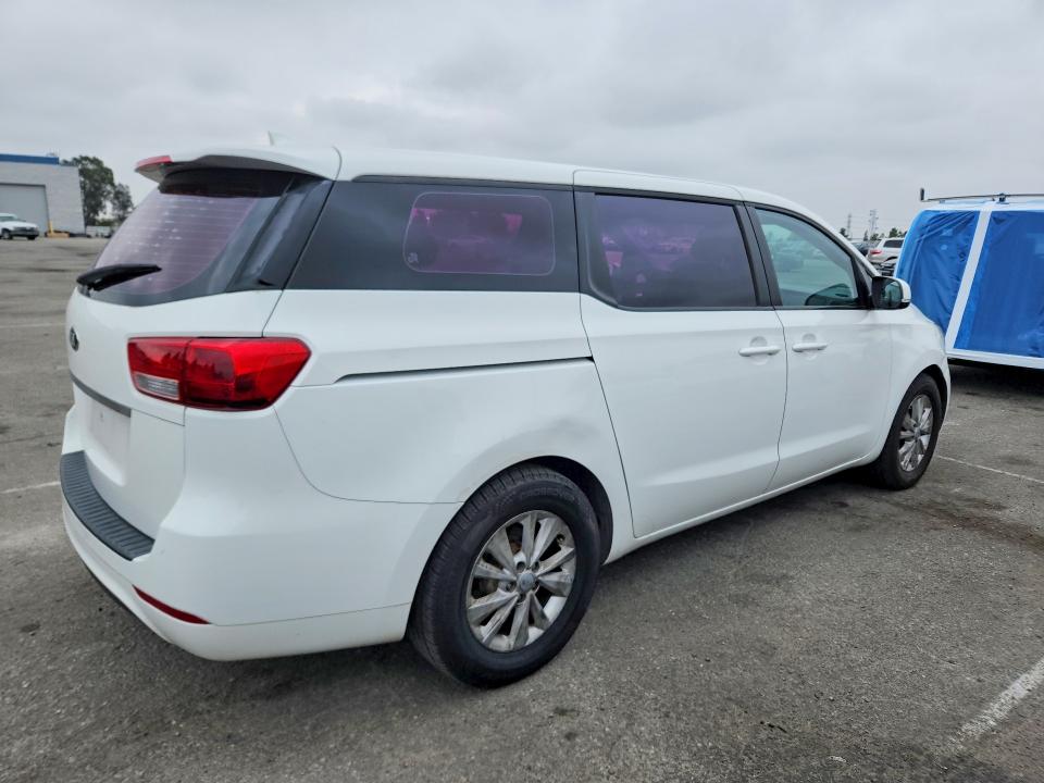 2016 Kia SEDONA VIN KNDMA5C15G6112087 COPART salvage auction — NORMAL WEAR, Ca - Dis/Dlr/Exp Only Clean Title, sold $1,050 on 2026-07-28 (photo 3)