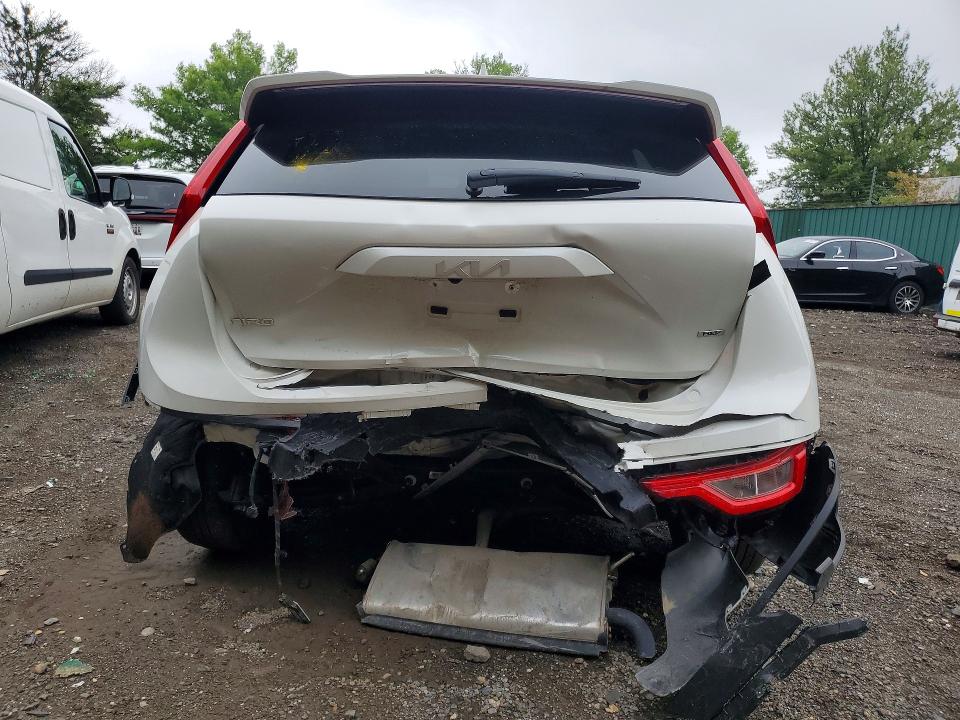 2026 Kia Niro VIN KNDCP3LE4T5325081 COPART salvage auction — REAR END, Pa - Cert Of Title, sold $500 on 2026-08-03 (photo 6)