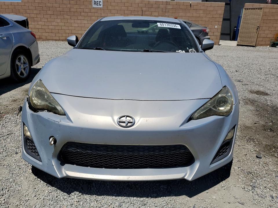 2013 Scion Fr-s VIN JF1ZNAA12D1729323 COPART salvage auction — FRONT END, Ca - Dis/Dlr/Exp Only Clean Title, sold $950 on 2026-07-16 (photo 5)