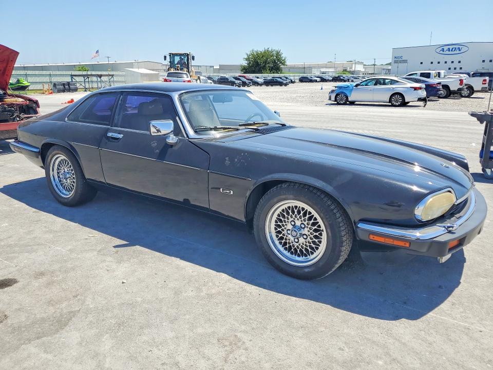 1992 Jaguar Xjs VIN SAJNW5846NC181735 COPART salvage auction — MECHANICAL, Ok - Certificate Of Title, sold $200 on 2026-07-31 (photo 4)