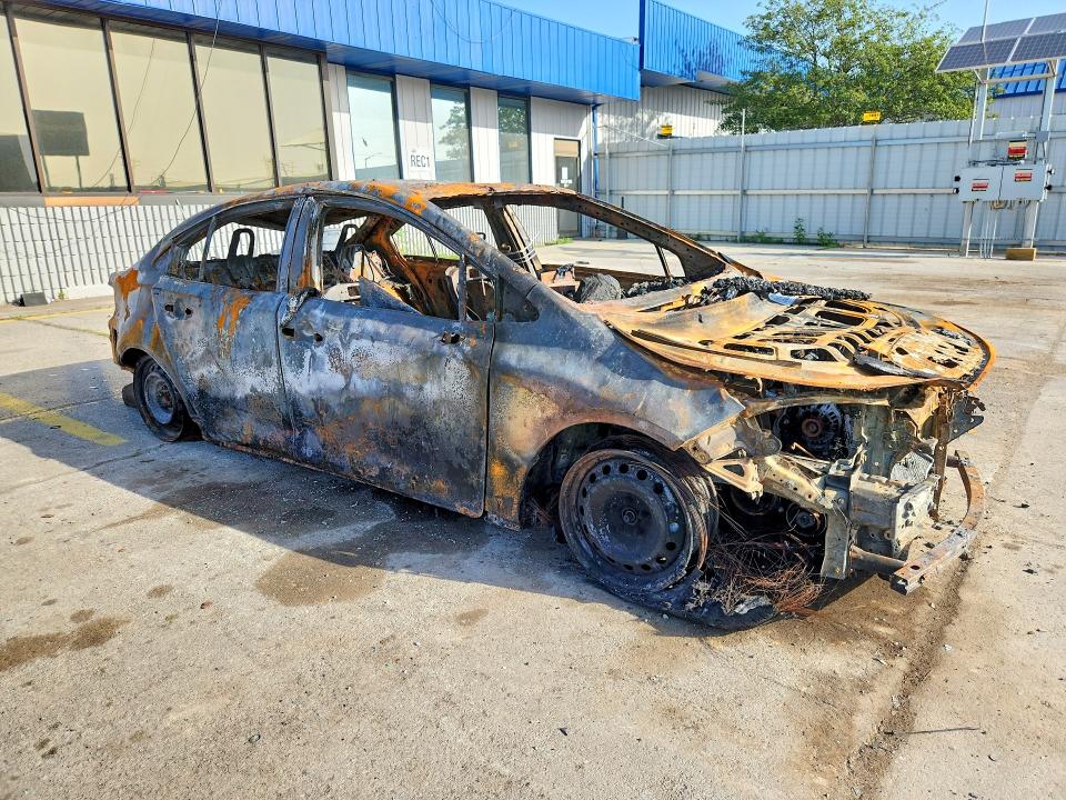 2024 Toyota Corolla VIN 5YFB4MDE7RP149678 COPART salvage auction — BURN, IN - BILL OF SALE - PARTS ONLY, sold $60 on 2026-07-27 (photo 4)