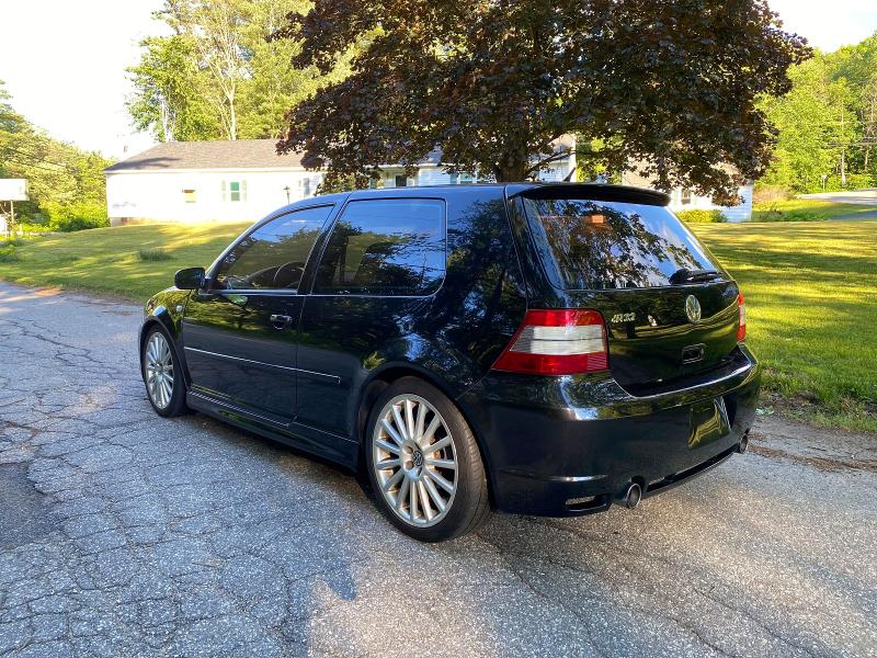 2004 Volkswagen R32 VIN WVWKG61J34D133137 COPART salvage auction — NORMAL WEAR, MD - CERT OF SALVAGE > 75% DAMAGE (P), sold $9,600 on 2026-07-14 (photo 2)