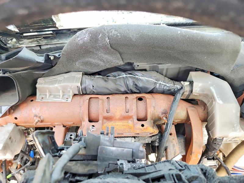 2016 Lexus Lx 570 VIN JTJHY7AX7G4199693 COPART salvage auction — BURN, PA - CERTIFICATE OF SALVAGE, sold $5,200 on 2026-07-17 (photo 9)