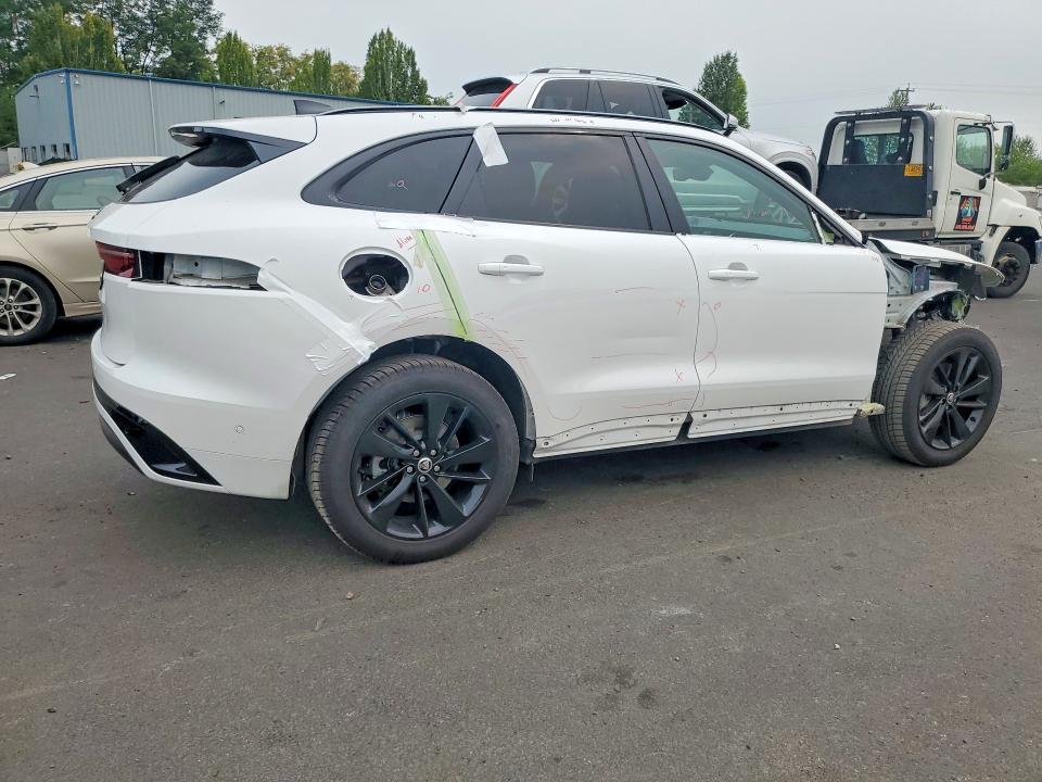 2025 Jaguar F-pace VIN SADCT2EX2SA747557 COPART salvage auction — FRONT END, Or - Salvage Title Certificate, sold $14,700 on 2026-09-16 (photo 3)