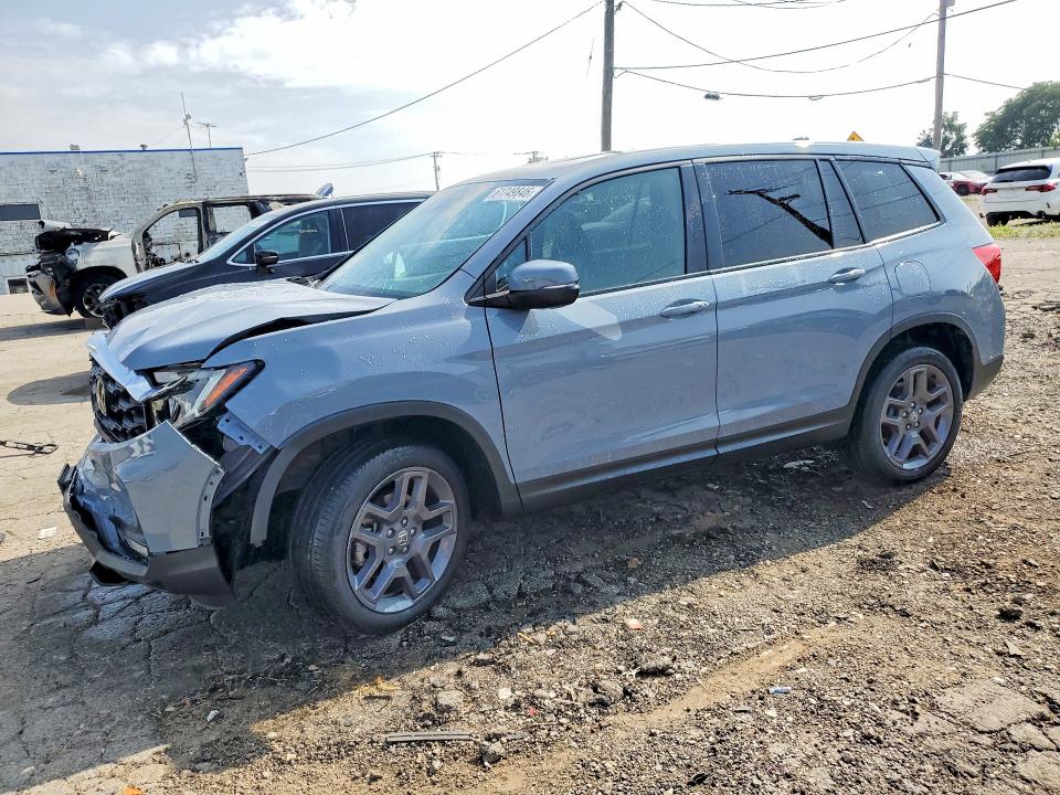 2022 Honda Passport VIN 5FNYF8H52NB030271 — COPART salvage auction photo