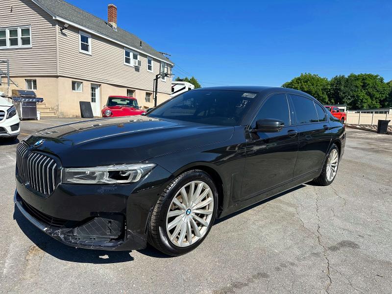 2022 BMW 7er VIN WBA7T4C07NCH73398 COPART salvage auction — MINOR DENT/SCRATCHES, MI - CERTIFICATE OF TITLE, sold $4,850 on 2026-07-29 (photo 1)