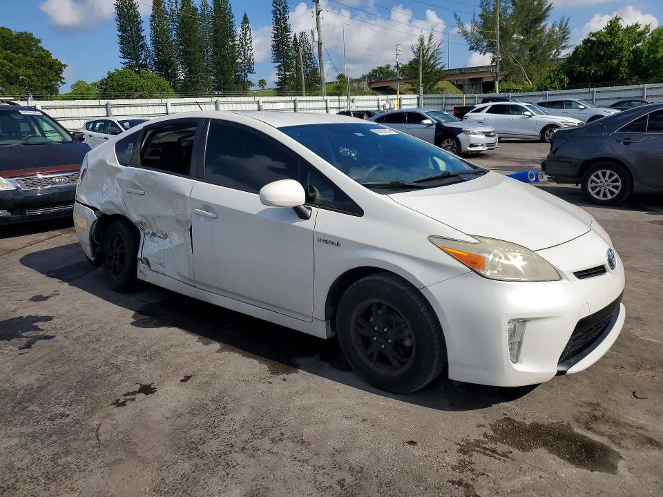 2013 Toyota VIN JTDKN3DU0D5681469 COPART salvage auction — SIDE, Fl - Certificate Of Title, sold $1,950 on 2026-07-27 (photo 4)