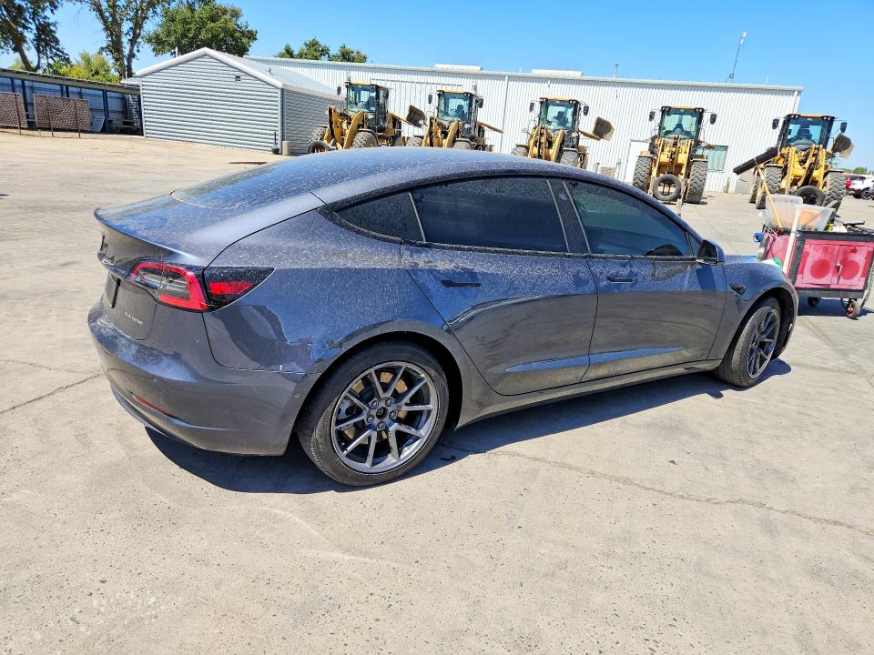 2022 Tesla Model 3 VIN 5YJ3E1EB2NF319634 COPART salvage auction — REAR END, Ca - Salvage Certificate, sold $7,100 on 2026-07-20 (photo 3)