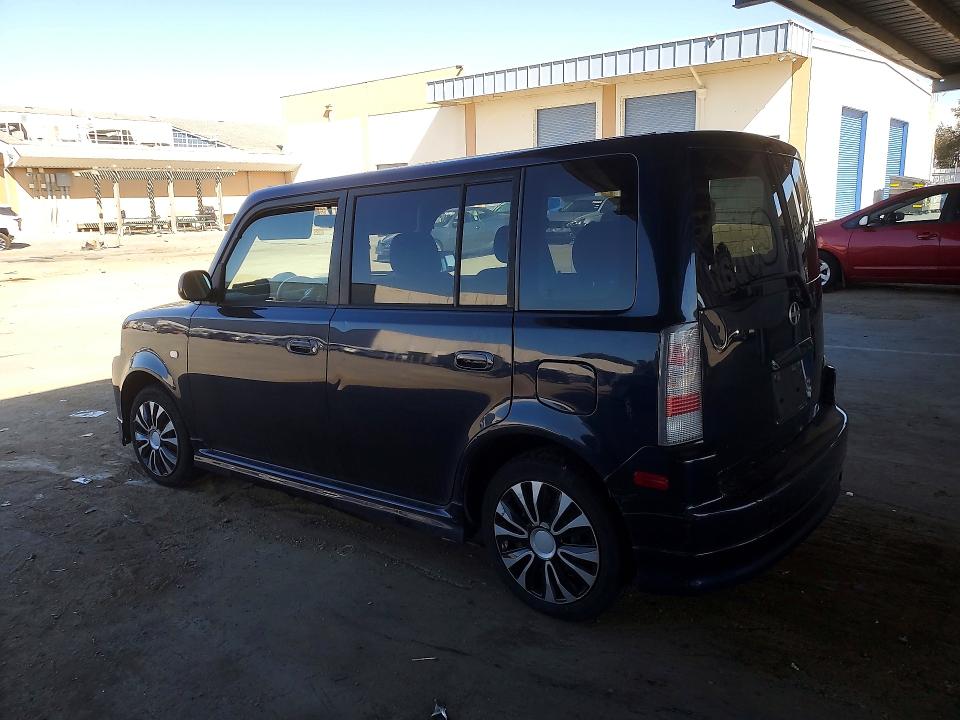 2006 Toyota Scion VIN JTLKT334X64079201 COPART salvage auction — MINOR DENT/SCRATCHES, CA - DIS/DLR/EXP ONLY CLEAN TITLE, sold $1,250 on 2026-07-14 (photo 2)