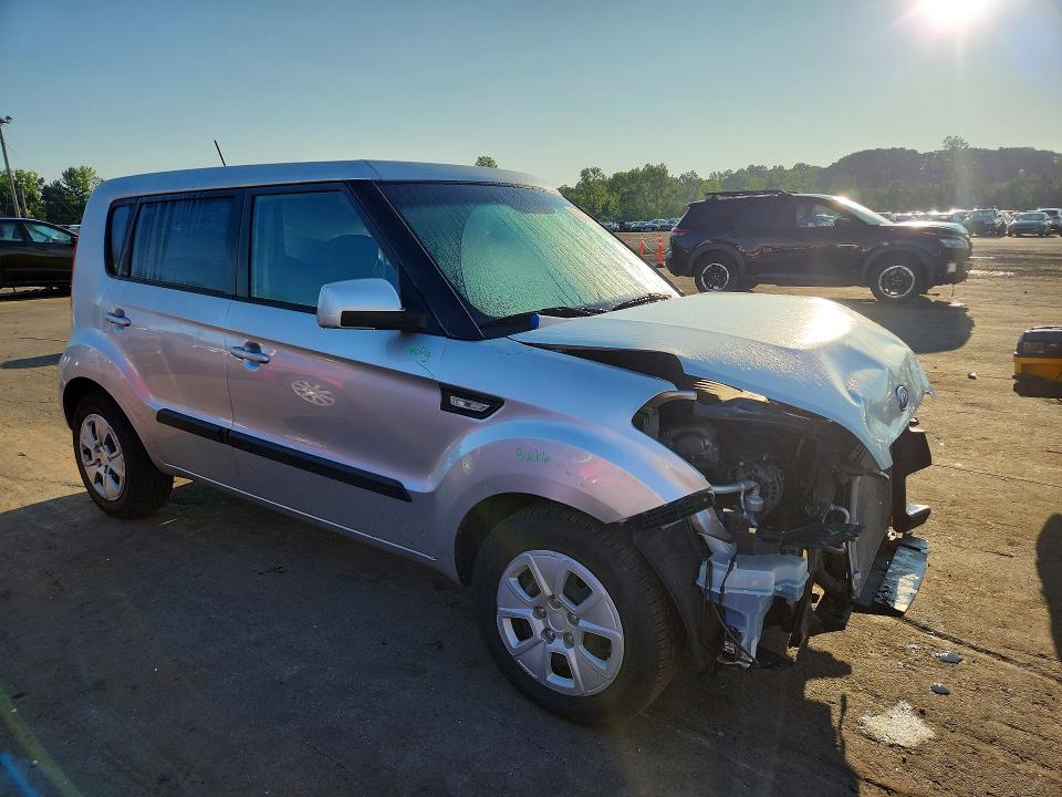 2012 Kia Soul VIN KNDJT2A51C7383847 COPART salvage auction — FRONT END, CT - CERT OF TITLE-SALVAGE, sold $625 on 2026-07-31 (photo 4)