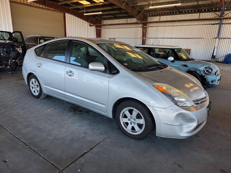 2005 Toyota Prius VIN JTDKB20U953050581 COPART salvage auction — FRONT END, Ca - Dis/Dlr/Exp Only Clean Title, sold $1,527 on 2026-07-27 (photo 4)