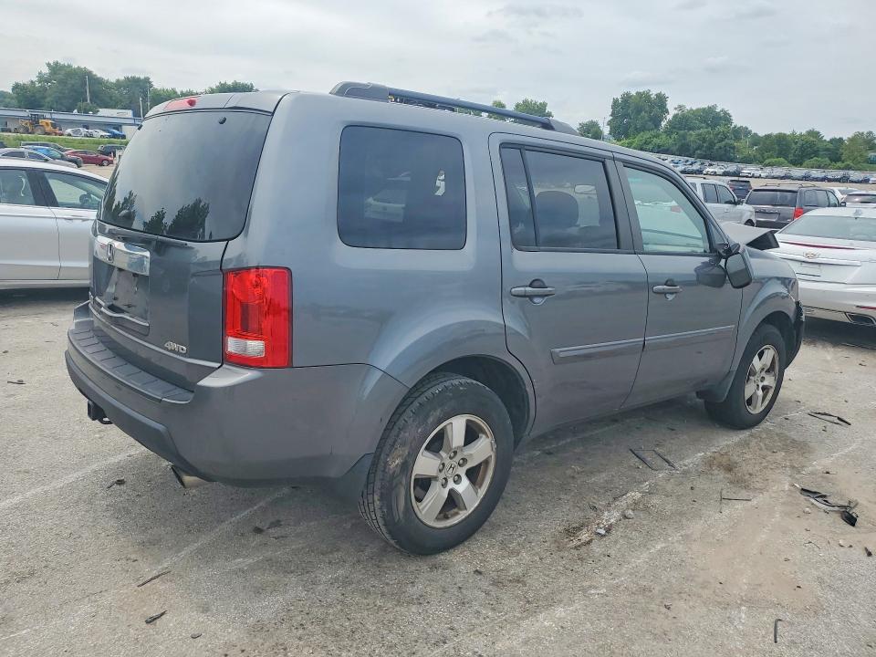 2011 Honda Pilot VIN 5FNYF4H49BB101090 COPART salvage auction — FRONT END, Mo - Certificate Of Title, sold $350 on 2026-07-10 (photo 3)