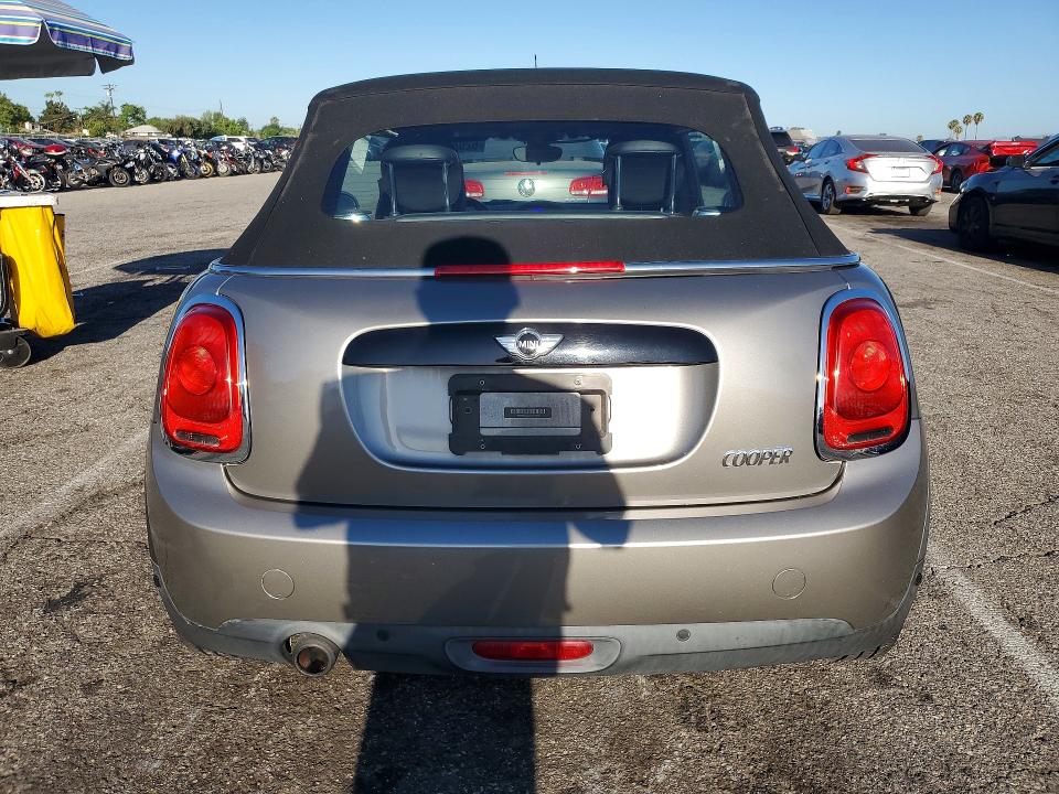 2016 Mini Cooper VIN WMWWG5C51G3C18905 COPART salvage auction — FRONT END, Salvage Title, sold $2,500 on 2026-08-11 (photo 6)