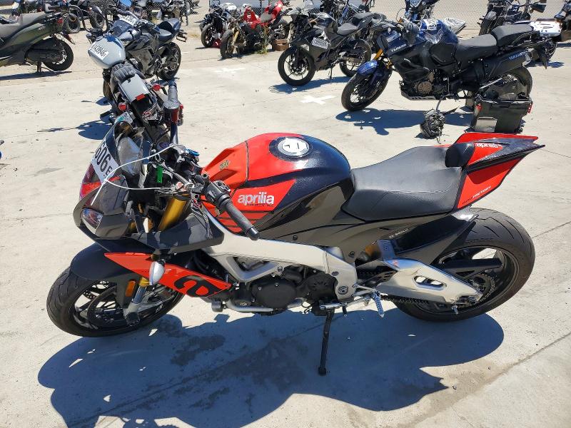 2019 Aprilia Tuono v4 VIN ZD4KGU008KS001002 COPART salvage auction — FRONT END, CA - SALVAGE CERTIFICATE, sold $2,250 on 2026-08-13 (photo 3)