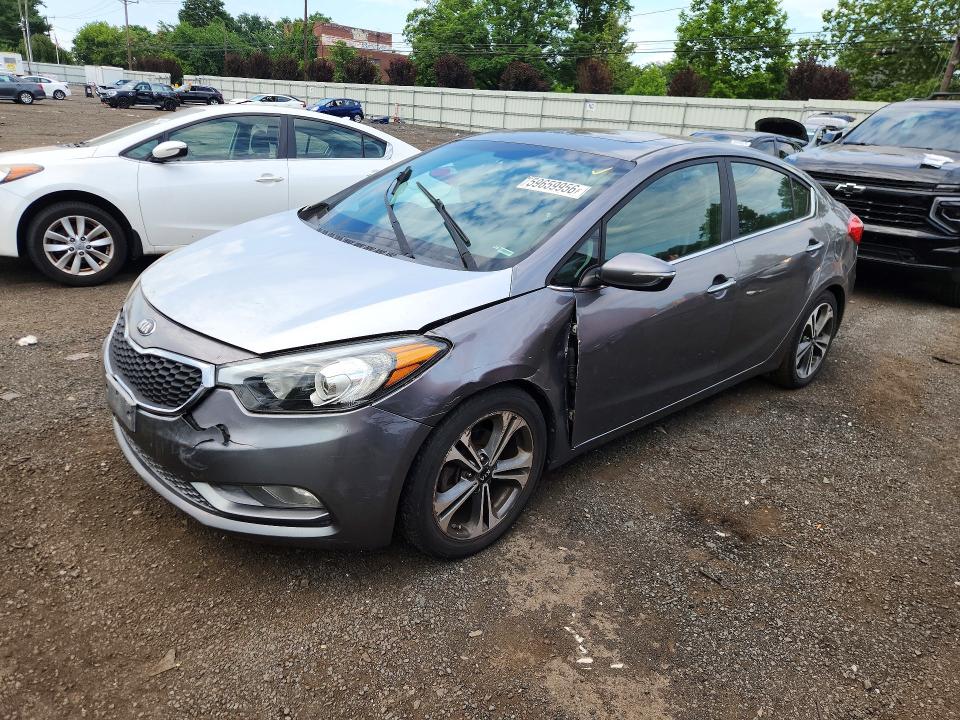 2015 Kia Forte VIN KNAFZ4A80F5268146 COPART salvage auction — ALL OVER, Ct - Cert Of Title-Salvage, sold $800 on 2026-07-24 (photo 1)