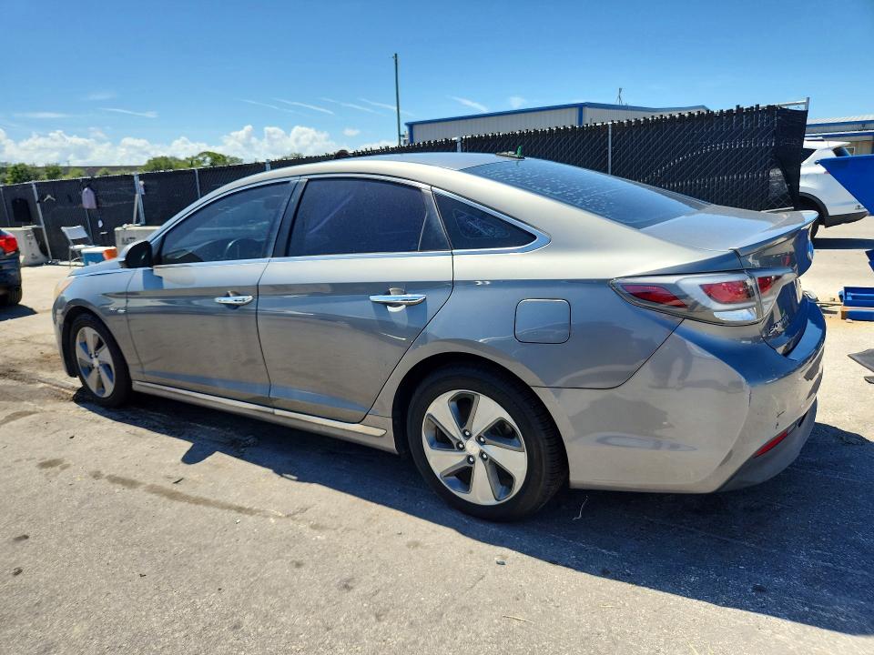 2017 Hyundai Sonata hybrid VIN KMHE34L3XHA069211 COPART salvage auction — REAR END, Fl - Certificate Of Title, sold $1,200 on 2026-07-31 (photo 2)
