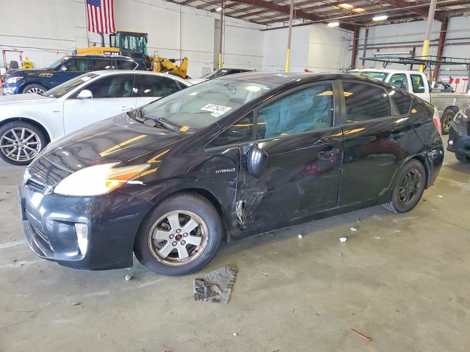 2015 Toyota Prius VIN JTDKN3DUXF0425128 COPART salvage auction — SIDE, Fl - Certificate Of Title, sold $2,050 on 2026-07-29 (photo 1)