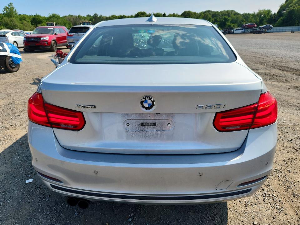 2017 BMW 3er VIN WBA8D9C38HA011686 COPART salvage auction — FRONT END, Salvage Title, sold $3,200 on 2026-08-19 (photo 6)