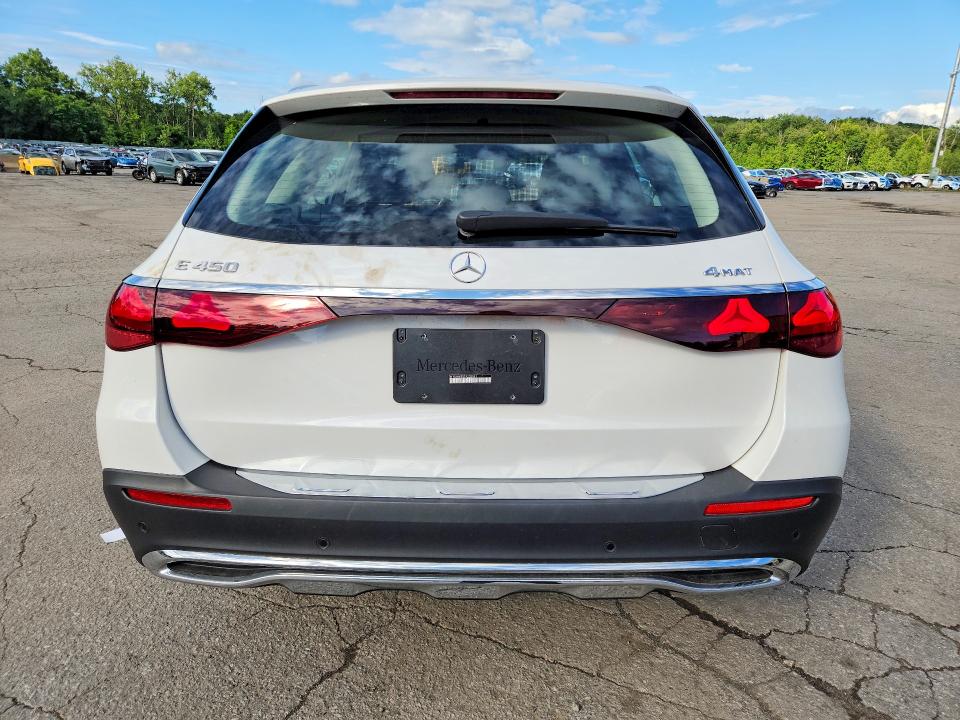 2026 Mercedes-benz E-klasse VIN W1KLH6FB2TA233061 COPART salvage auction — WATER/FLOOD, Ny - Mv907A-Flood Salvage, sold $31,250 on 2026-08-24 (photo 6)