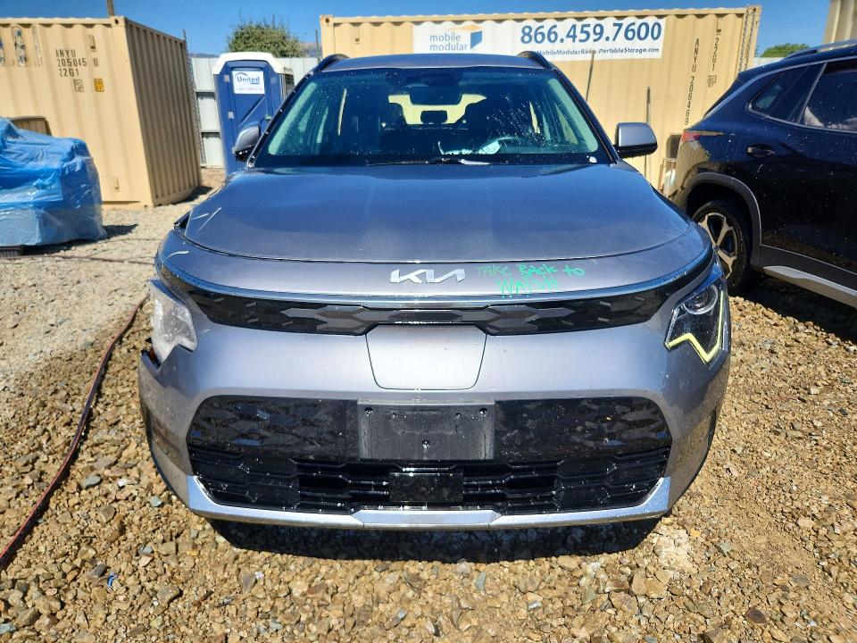 2024 Kia Niro VIN KNDCR3L14R5113670 COPART salvage auction — REAR END, CA - SALVAGE CERTIFICATE, sold $100 on 2026-07-30 (photo 5)