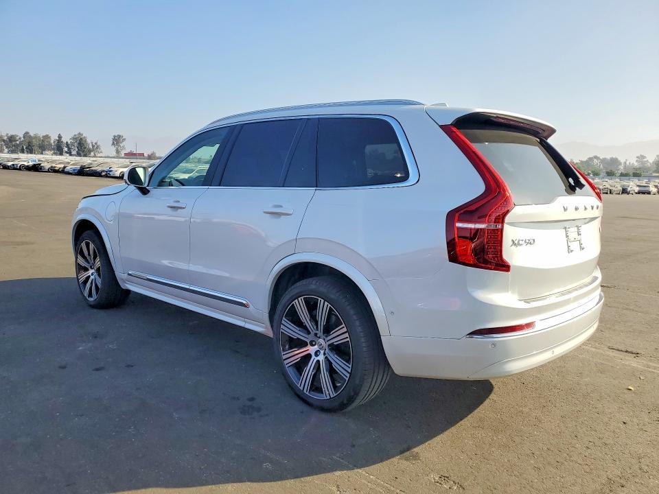 2024 Volvo Xc90 VIN YV4H60CE0R1226777 COPART salvage auction — MINOR DENT/SCRATCHES, Ca - Salvage Certificate, sold $12,200 on 2026-07-22 (photo 2)