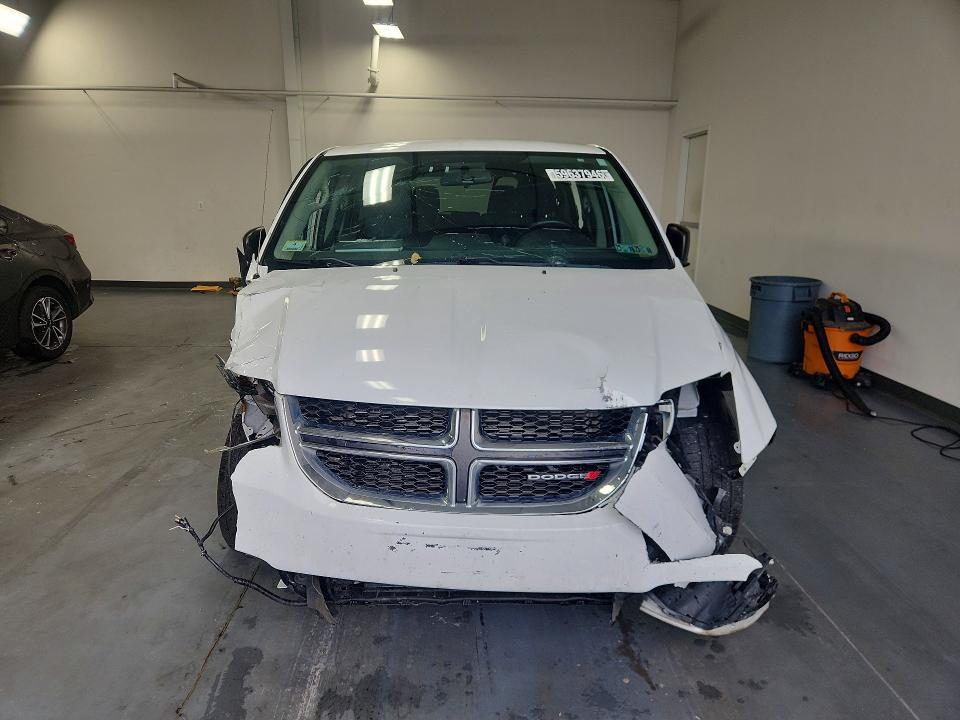2016 Dodge Grand caravan VIN 2C4RDGBG5GR162625 COPART salvage auction — ALL OVER, AZ - CERT OF TITLE - SALVAGE, sold $125 on 2026-07-22 (photo 5)