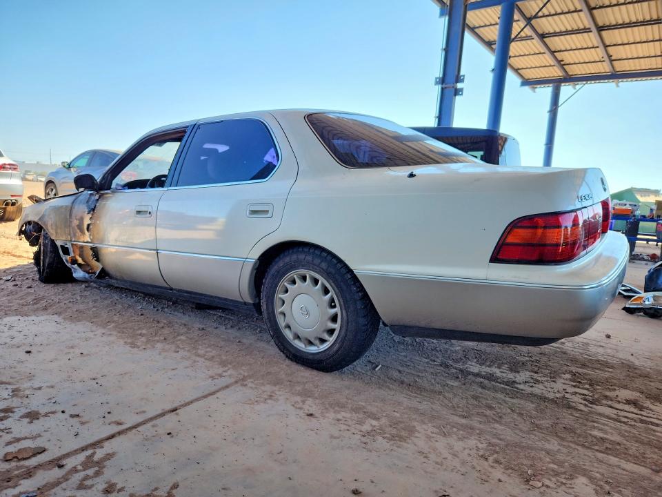 1990 Lexus Ls 400 VIN JT8UF11E8L0005725 COPART salvage auction — BURN, AZ - CERT OF TITLE - SALVAGE, sold $150 on 2026-07-09 (photo 2)