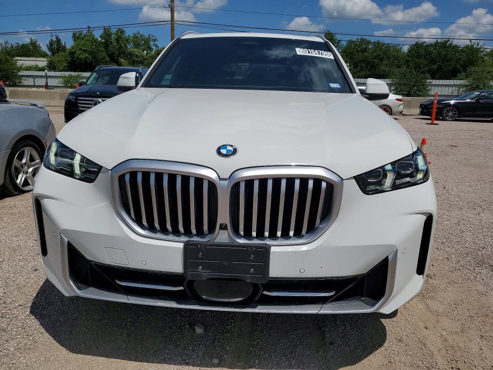 2026 BMW X5 VIN 5UX23EU08T9292552 COPART salvage auction — VANDALISM, Tx - Certificate Of Title, sold $41,000 on 2026-07-20 (photo 5)