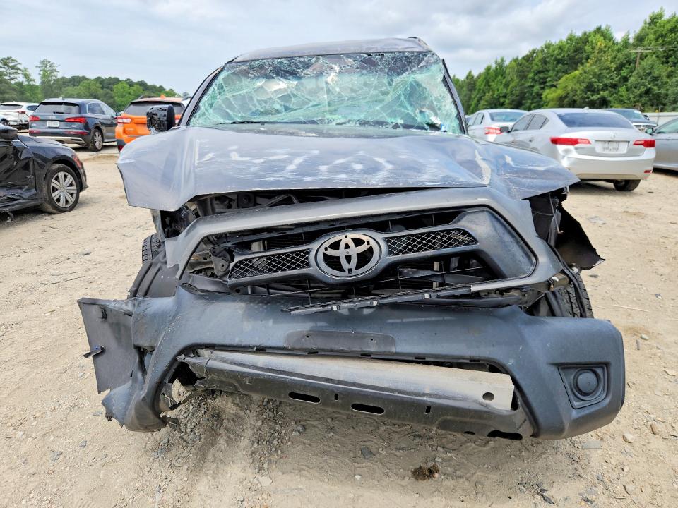 2015 Toyota VIN 5TFJX4GN5FX040003 COPART salvage auction — SIDE, Va - Cert Of Title - Salvage, sold $125 on 2026-07-21 (photo 5)