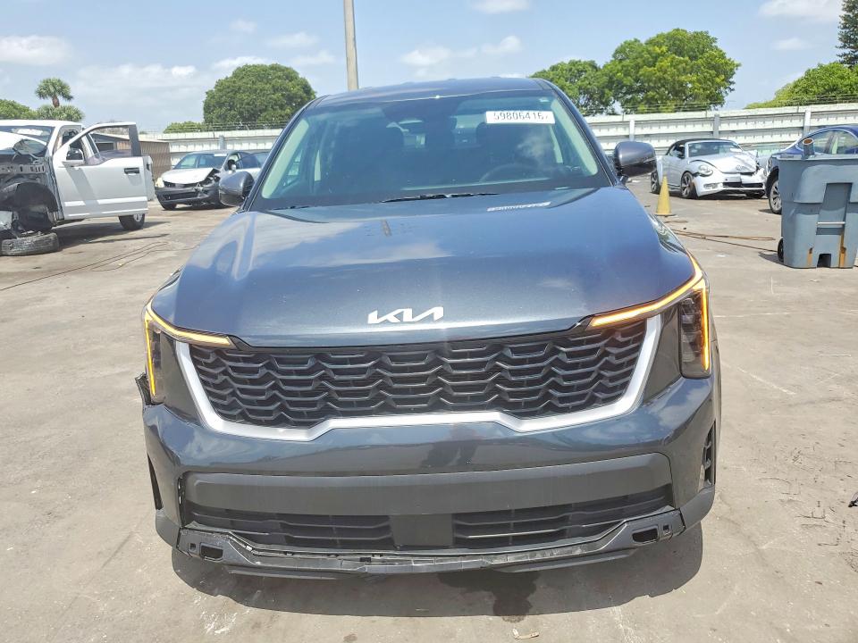 2024 Kia Sorento VIN 5XYRG4JC7RG307143 COPART salvage auction — SIDE, Fl - Cert Of Title Slvg Rebuildable, sold $7,900 on 2026-08-22 (photo 5)