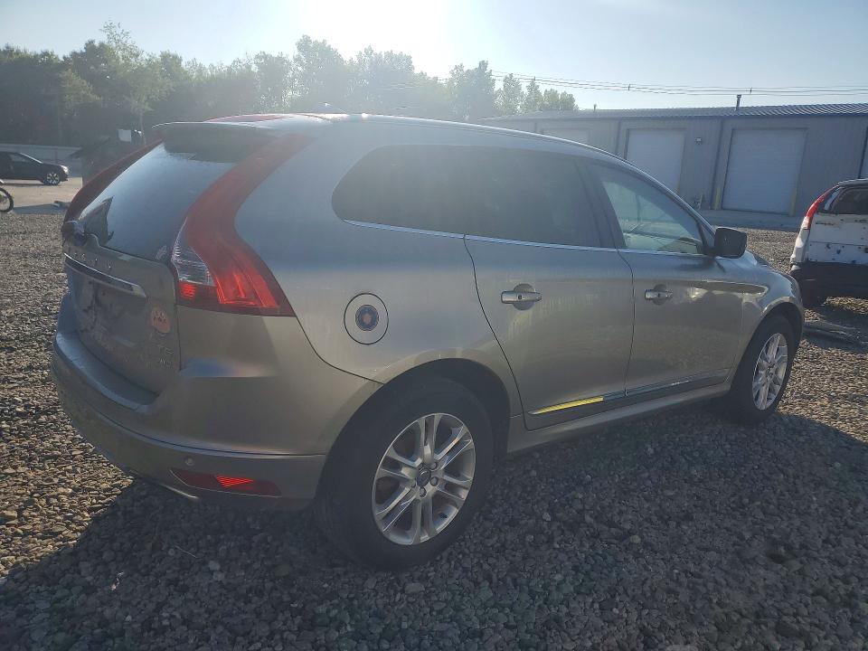 2016 Volvo Xc60 VIN YV4612RM6G2824640 COPART salvage auction — MINOR DENT/SCRATCHES, Oh - Certificate Of Title, sold $425 on 2026-08-13 (photo 3)
