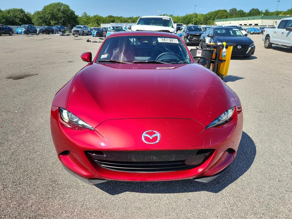 2026 Mazda Mx-5 miata VIN JM1NDAM71T0700895 COPART salvage auction — REAR END, MA - CERTIFICATE OF TITLE, sold $7,200 on 2026-08-03 (photo 5)