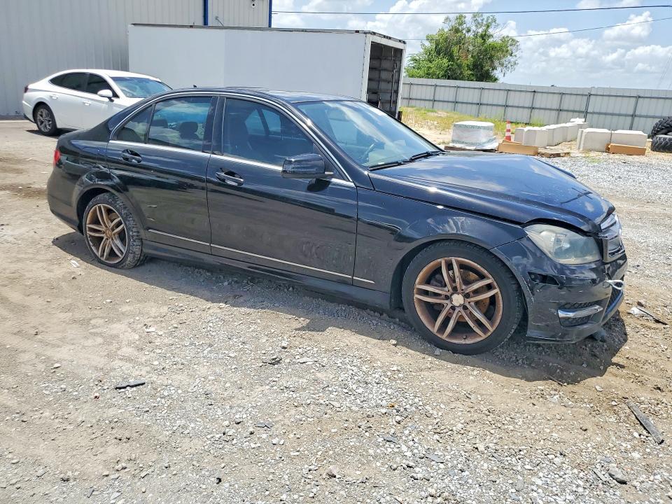2013 Mercedes-benz VIN WDDGF4HB4DR271032 COPART salvage auction — FRONT END, Fl - Cert Of Title Slvg Rebuildable, sold $550 on 2026-08-07 (photo 4)