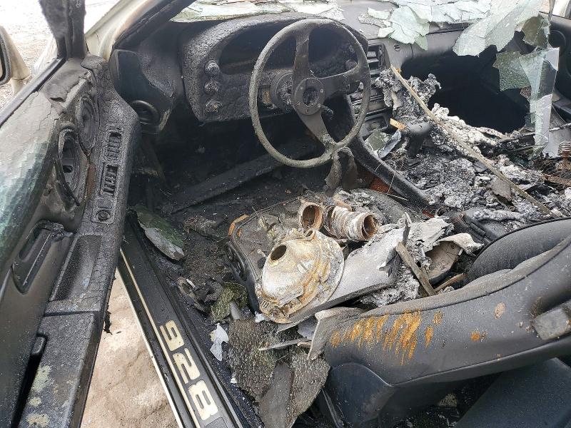 1987 Porsche 928 VIN WP0JB0929HS862233 COPART salvage auction — ENGINE BURN, Pa - Certificate Of Salvage, sold $125 on 2026-08-17 (photo 8)
