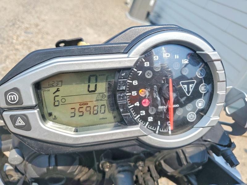 2016 Triumph motorcycle Tiger VIN SMTE04BFXGT722777 COPART salvage auction — FRONT END, MT - SALVAGE CERTIFICATE OF A VEHIC, sold $1,150 on 2026-09-05 (photo 7)