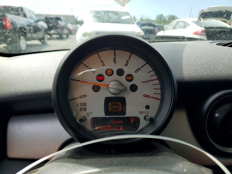 2011 Mini Cooper VIN WMWSU3C53BT098400 COPART salvage auction — MINOR DENT/SCRATCHES, Ma - Certificate Of Title, sold $925 on 2026-07-30 (photo 9)