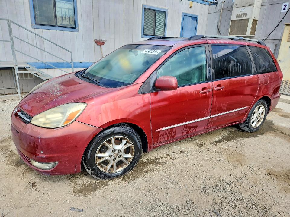 2005 Toyota Sienna VIN 5TDZA22C95S371198 COPART salvage auction — MINOR DENT/SCRATCHES, Ca - Dis/Dlr/Exp Only Clean Title (P), sold $775 on 2026-07-20 (photo 1)